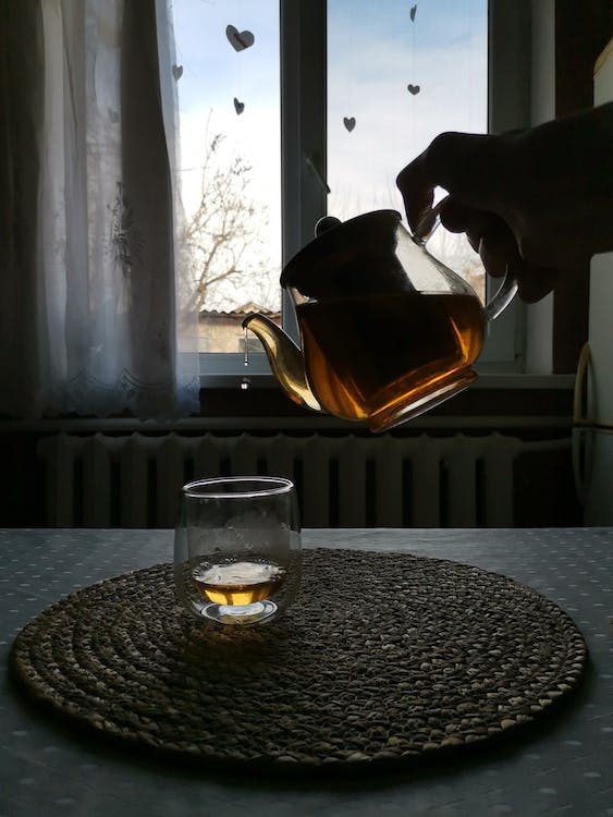 choisir-une-tisane-pour-le-soir