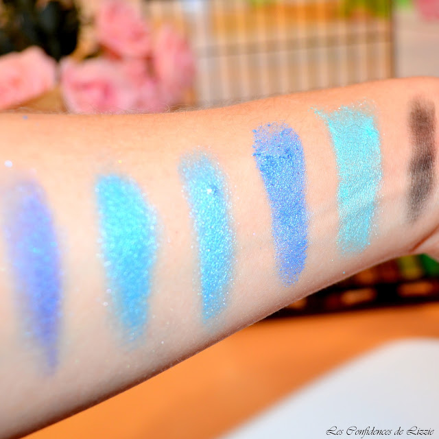 teintes-bleues-palette-makeup