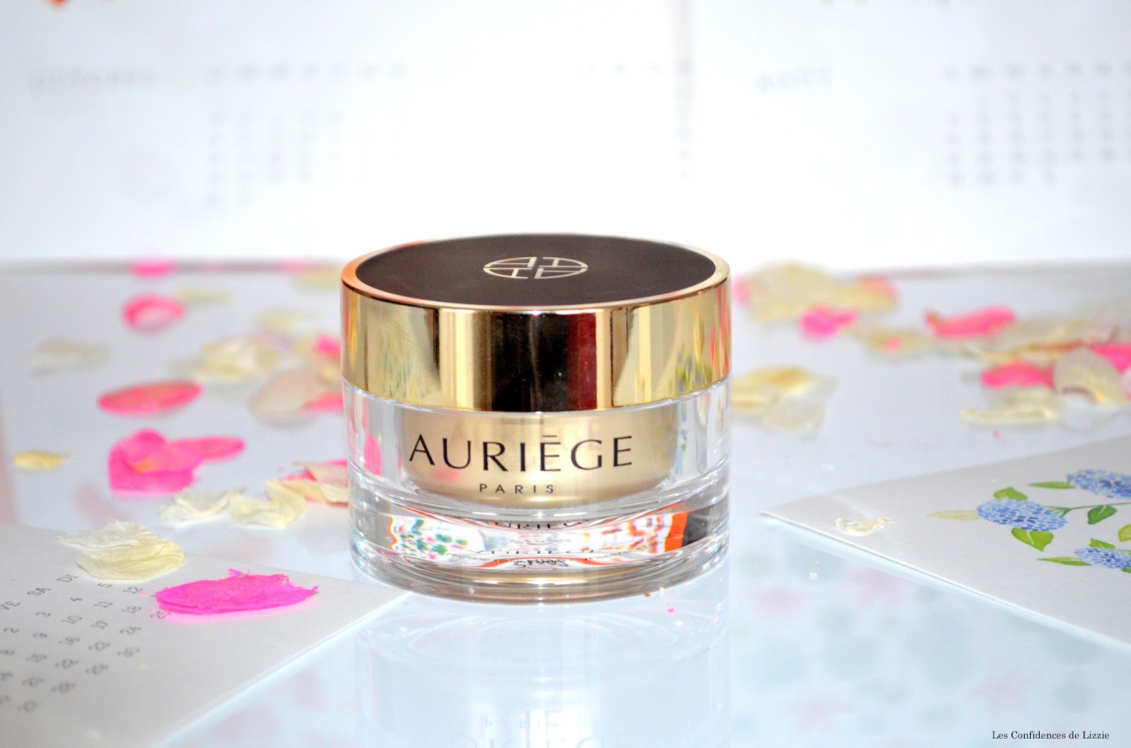 30 ans - trentenaire - routeine beauté - produits de beaute - cosmetiques anti age - eau micellaire - contour des yeux lissant - creme de nuit - serum