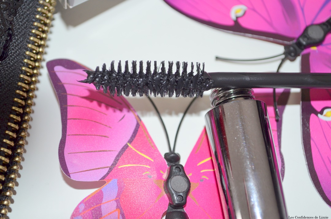 azzo-maquillage-mascara-noir