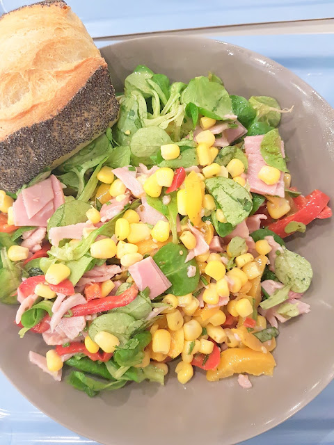 saladerie - bar a salades - salades personnalisees - salades personnalisables - manger sainement - pause dejeuner - repas equilibre