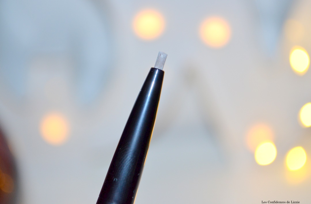 pourquoi-utilise-un-crayon-a-sourcils