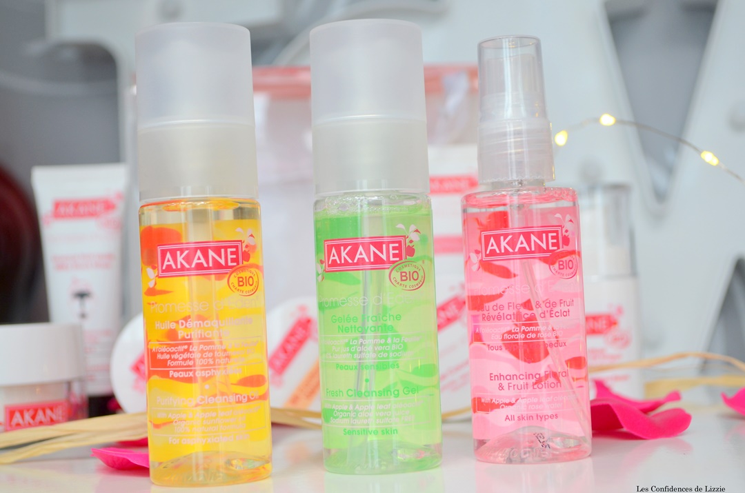 demaquillant-huile-bio-gelee-nettoyante-bio-spray-frais-leger-trousse-akane