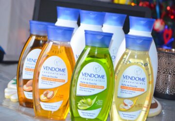 douche-soin-famille-peau-hydratee-douce-souple-bien-etre-laboratoires