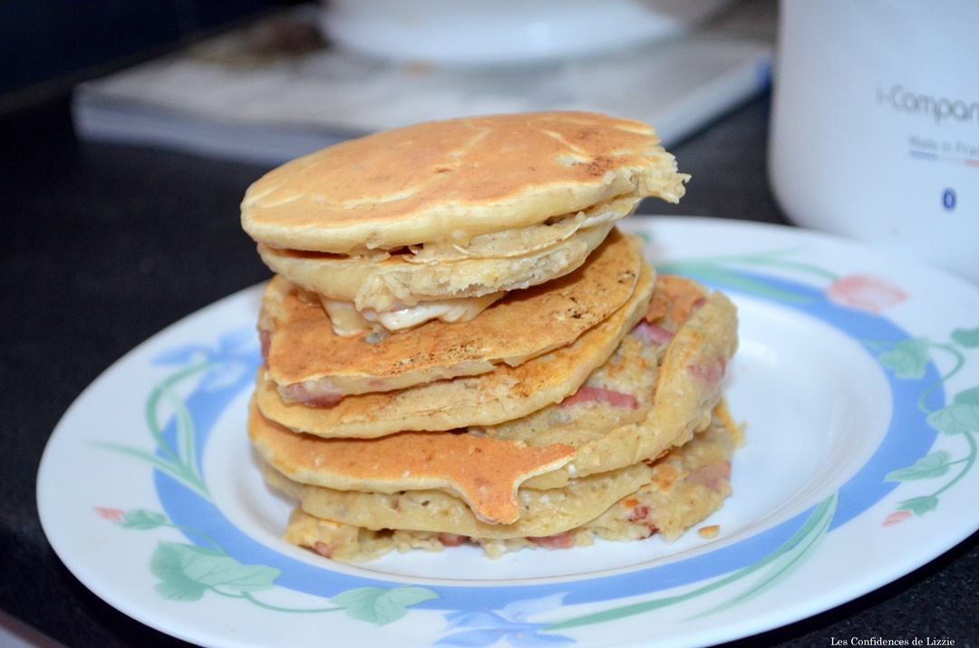 mes-pancakes-legers-bacon-fromage