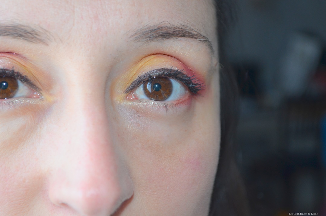 maquillage-rouge-et-jaune-quotidien-ete-2020