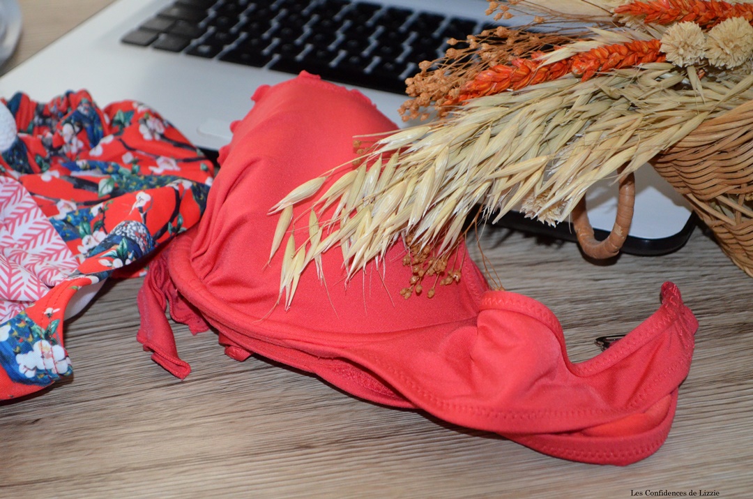 mon-maillot-de-bain-rouge-indispensable