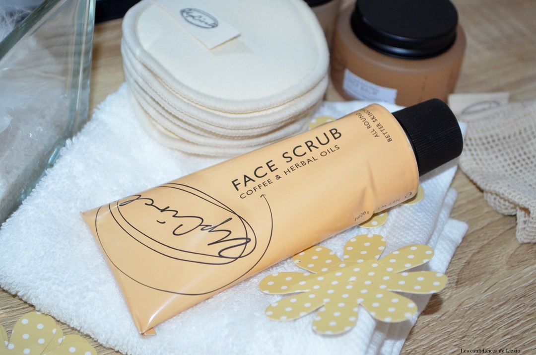 gommage-cafe-visage-up-circle