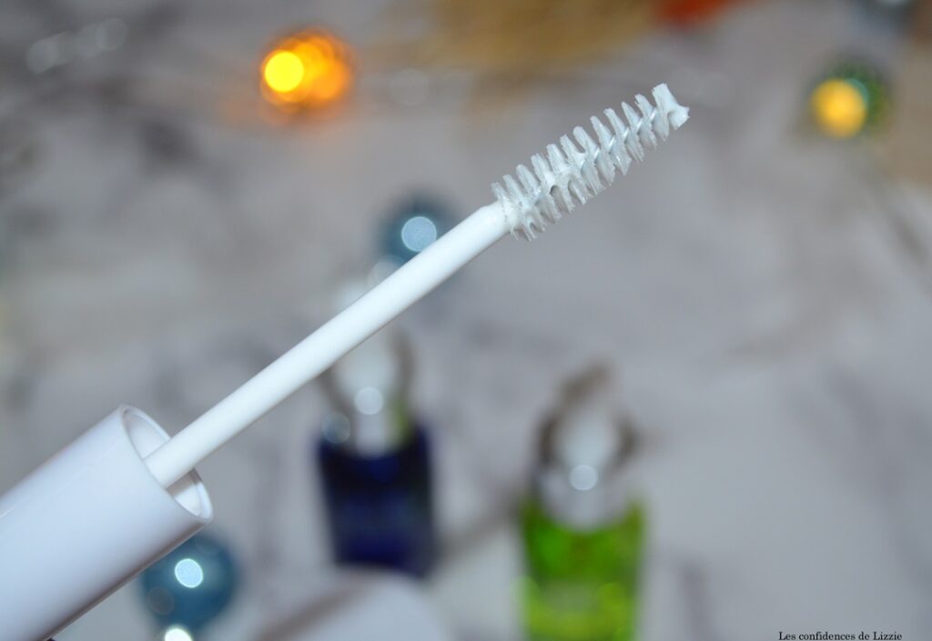 brosse-booster-cils-sourcils-bio