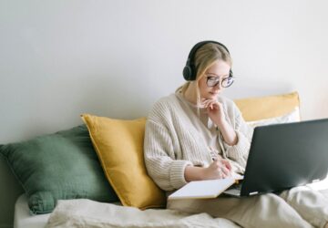 jouer-au-rami-en-ligne-avantages