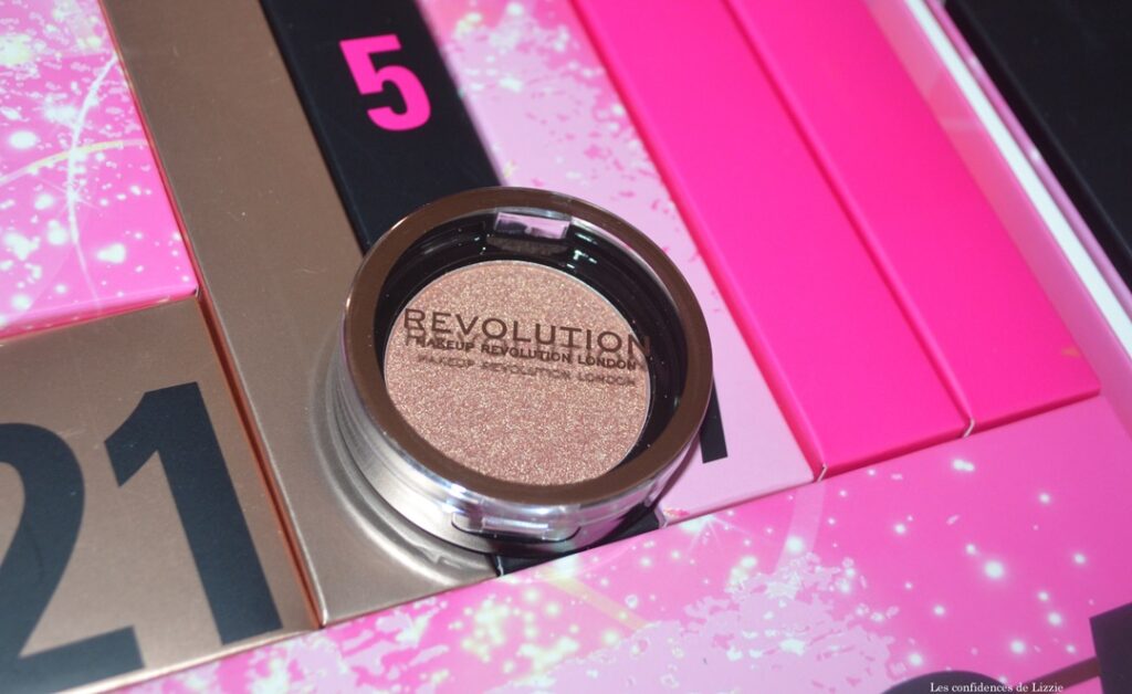 makeup-revolution-advent-calenda-24-days-of-glam-produits