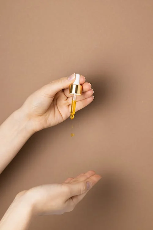 usage-serum-visage-details
