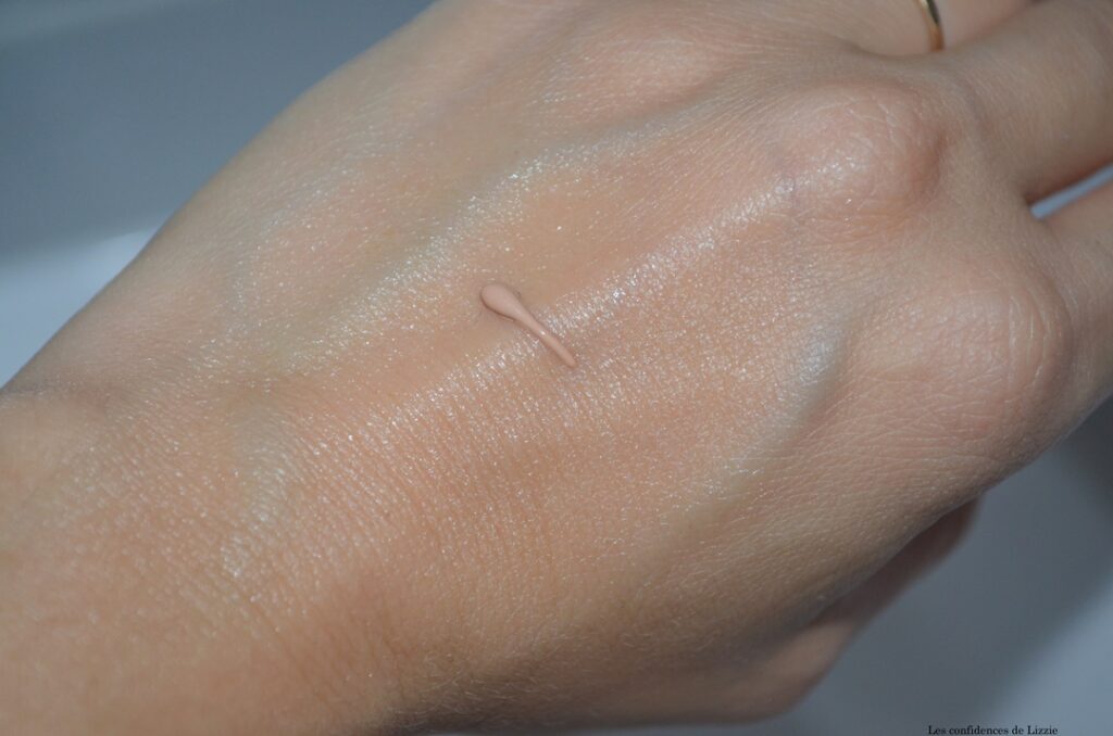avene-soin-jour-teinte-anti-imperfections
