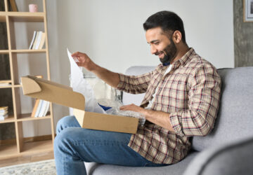 3-cadeaux-uniques-pour-surprendre-un-passionne-de-mode
