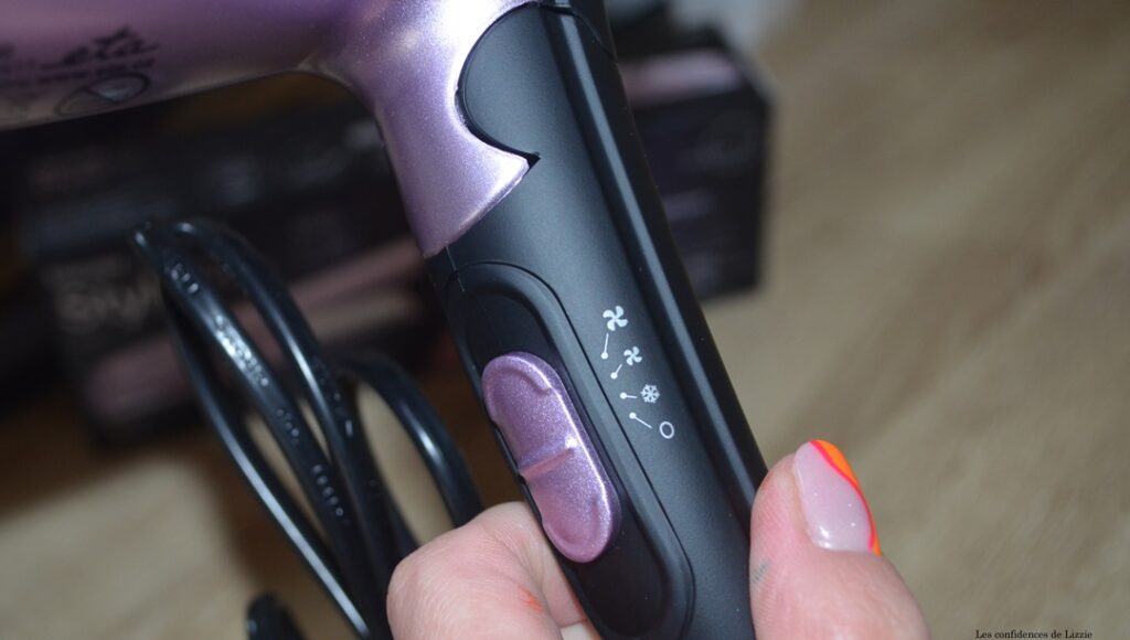 seche-cheveux-pliable-portable
